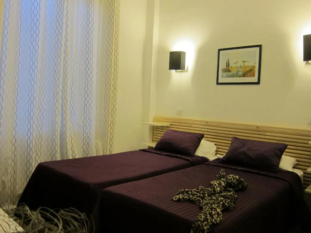 Brit Hotel Colbert Juan-les-Pins 3*,  France