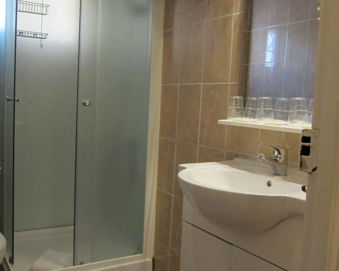Brit Hotel Colbert Juan-les-Pins 3*,  France