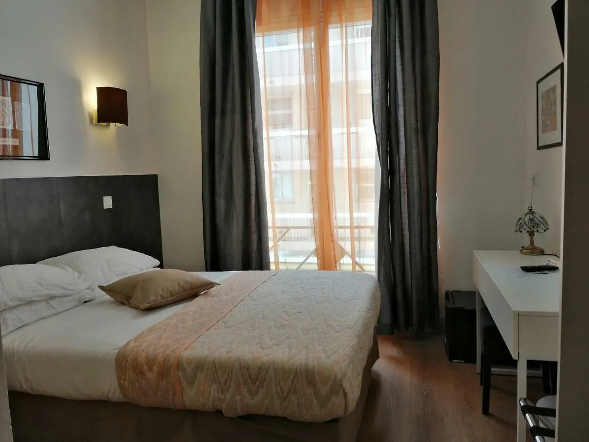 Brit Hotel Colbert Juan-les-Pins